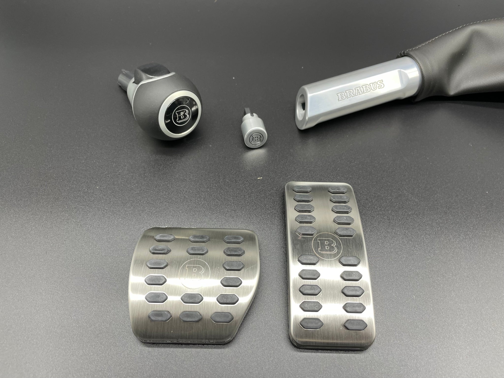 4er Set Ventilkappen Für Smart 451 Brabus & Smart 453 - Alu Ventildeckel Mit 3D Logo